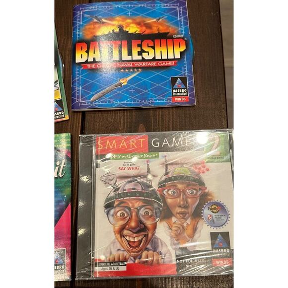Lot of 4 PC CD-ROM Games Trivial Pursuit, Smart Games 2, Sorry, Battleship - Picture 3 of 5